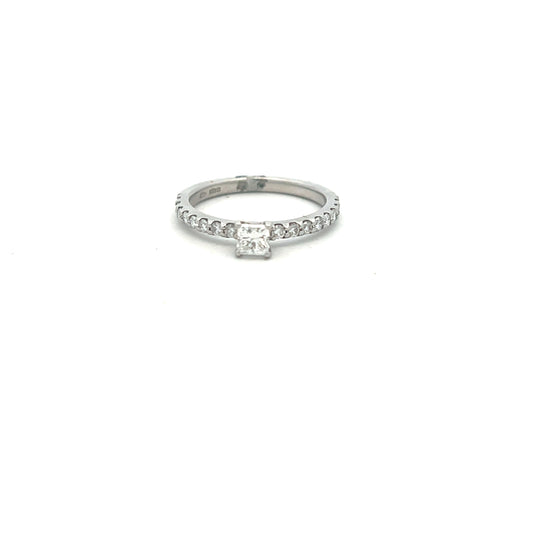 Platinum 0.30ct Princess Cut Diamond Ring with Diamond Shoulders Size M
