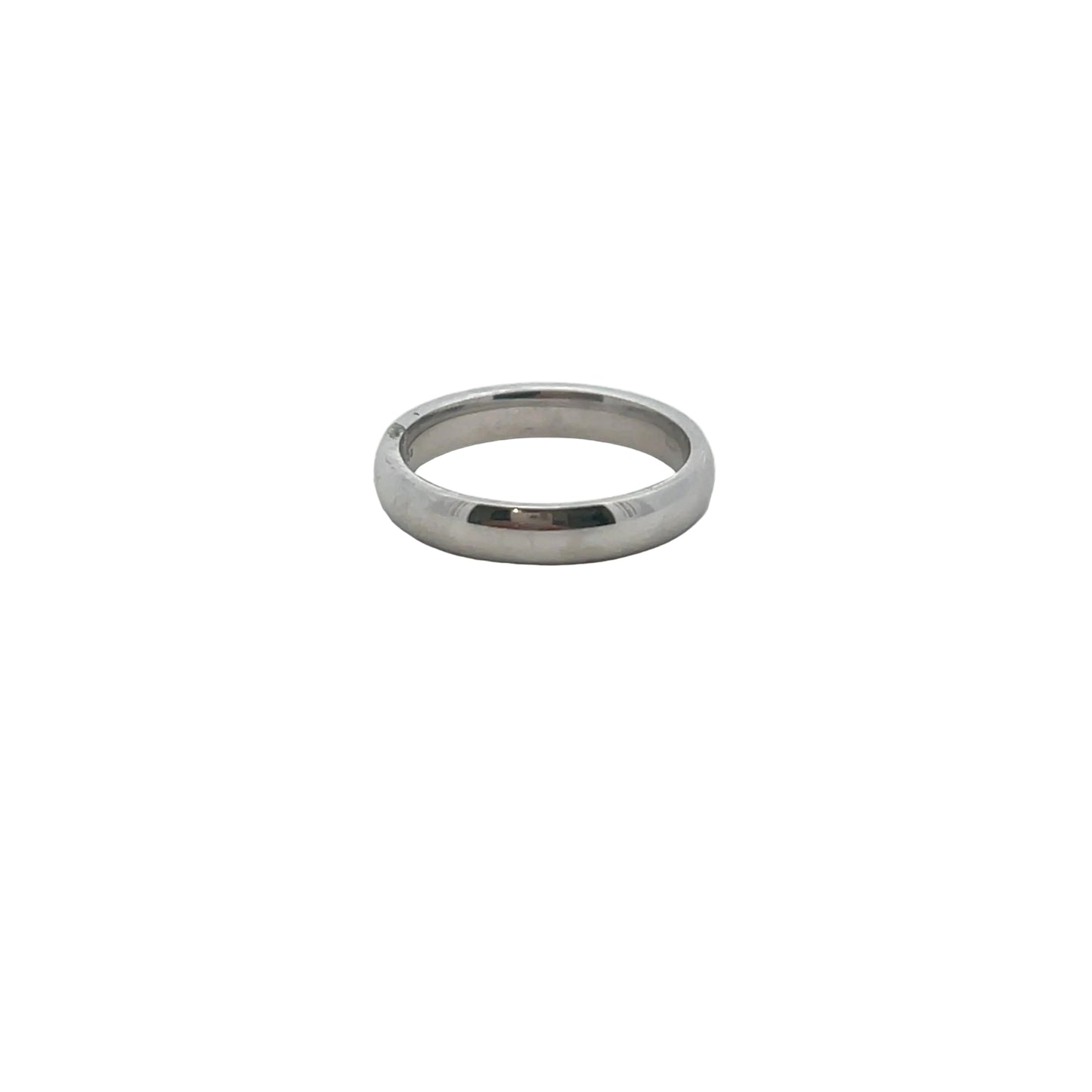 18ct White Gold 4mm Luxury Ring Size S