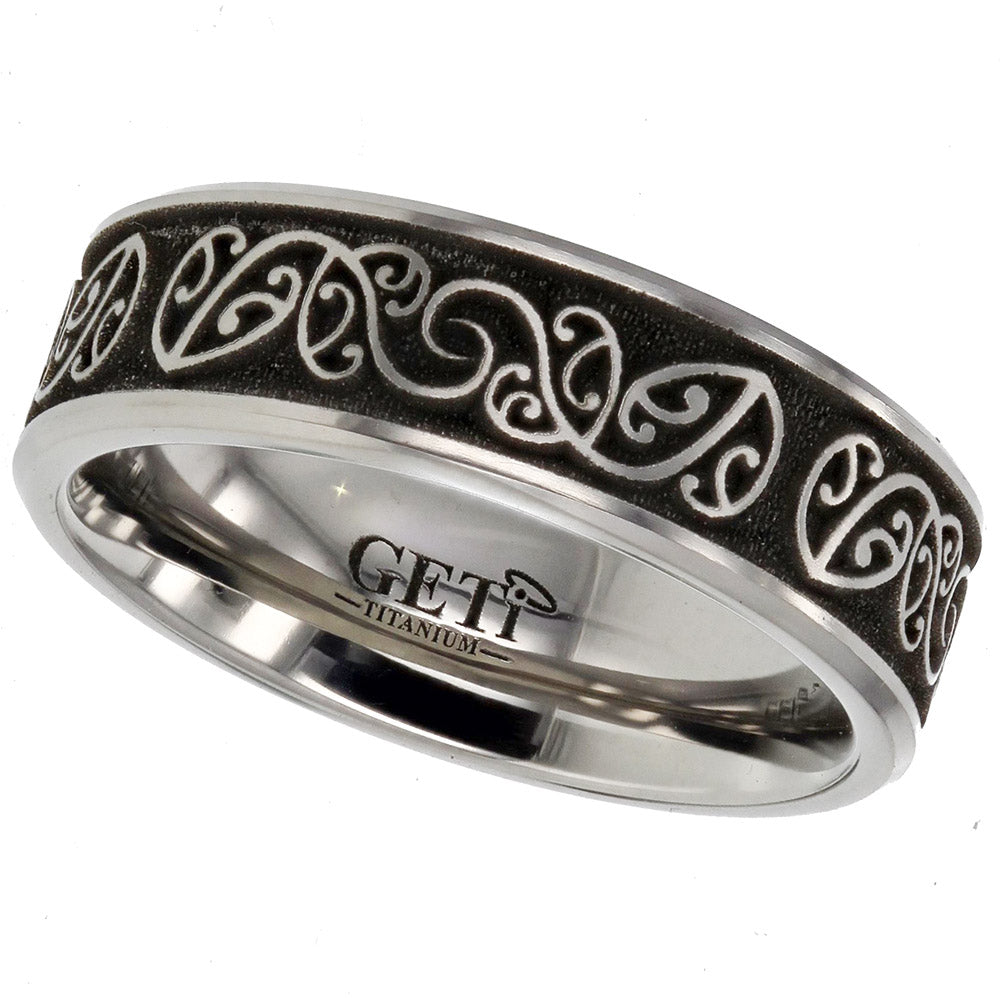 Geti Titanium Flat Celtic Engraved Ring