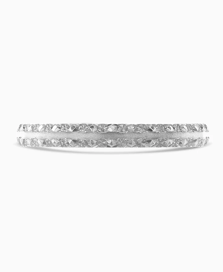 9ct White Gold Frosted Centre Diamond Cut Ring Size L