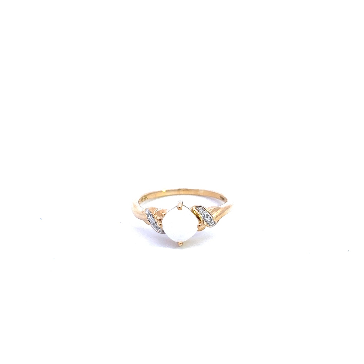 9ct Yellow Gold Opal and Diamond Ring Size M