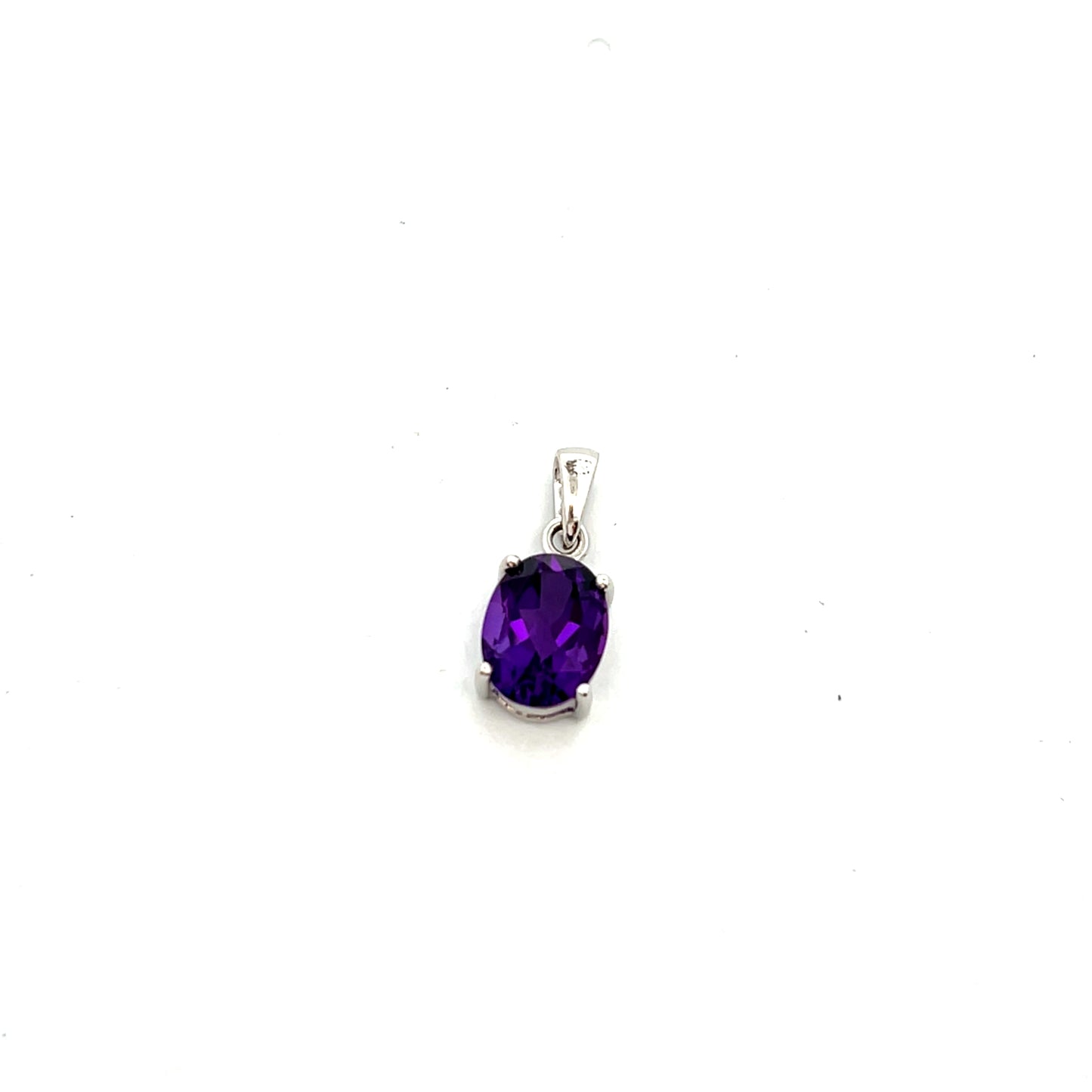 9ct White Gold 4 Claw Amethyst Oval Pendant