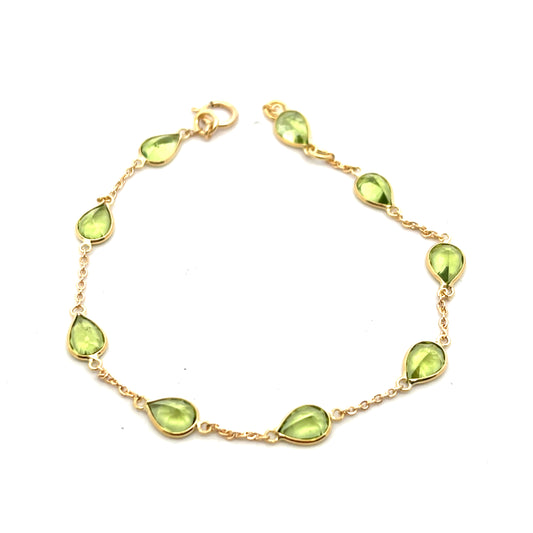18ct Yellow Gold 9 Teardrop Shaped Peridot Bracelet