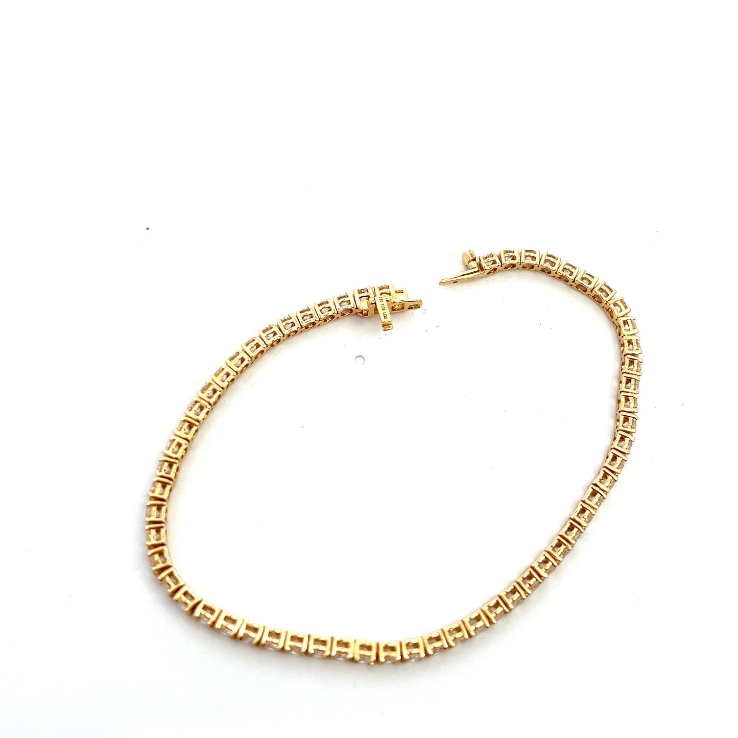 Lab Grown Brilliant Cut 5.09ct Diamond Bracelet 18ct Yellow Gold