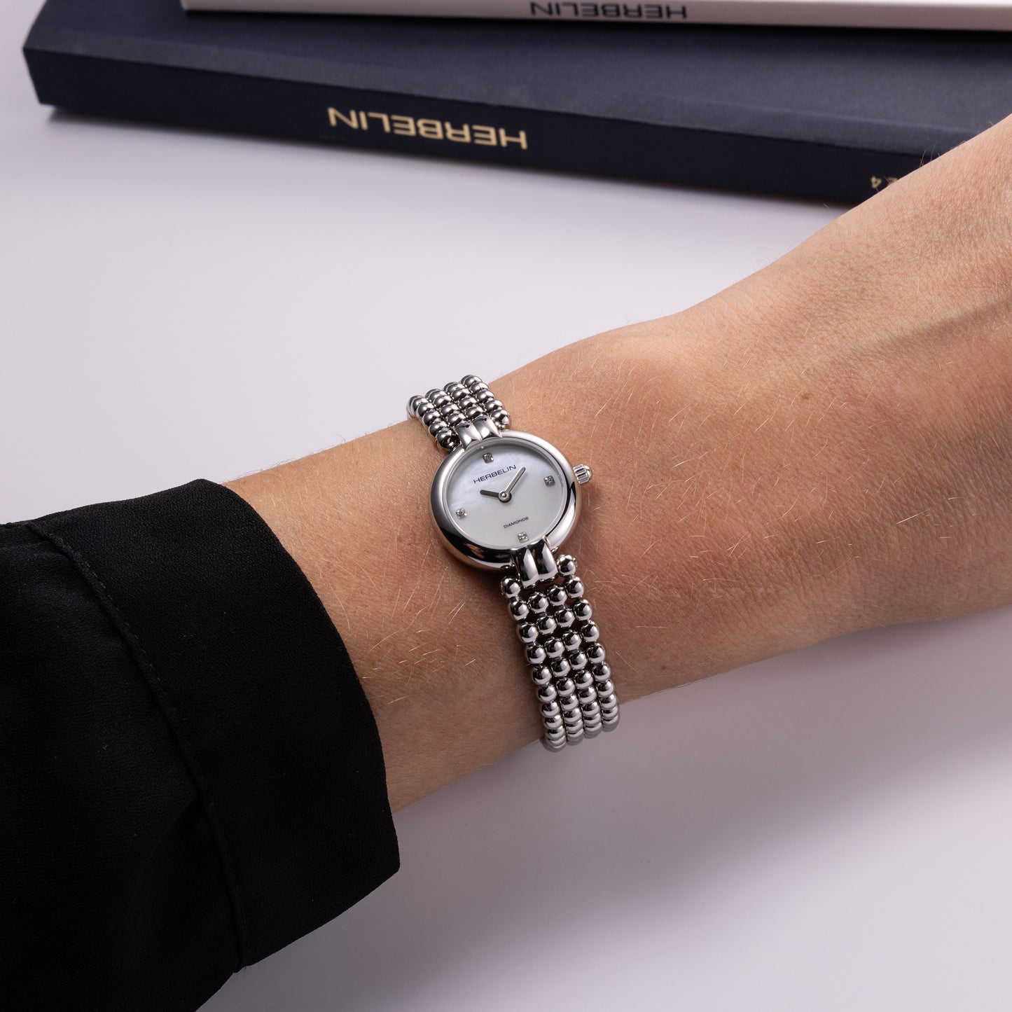 Herbelin Ladies Perles Mini 21mm White Mother-of-Pearl Dial Stainless Steel Bracelet 17433B89