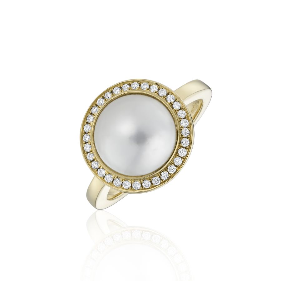 9ct Yellow Gold Mabe And Diamond Cluster Ring