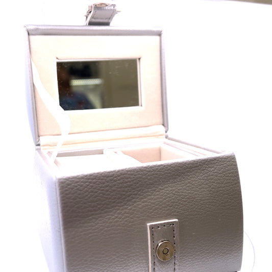 Silver Faux Leather Jewellery Travel Chest