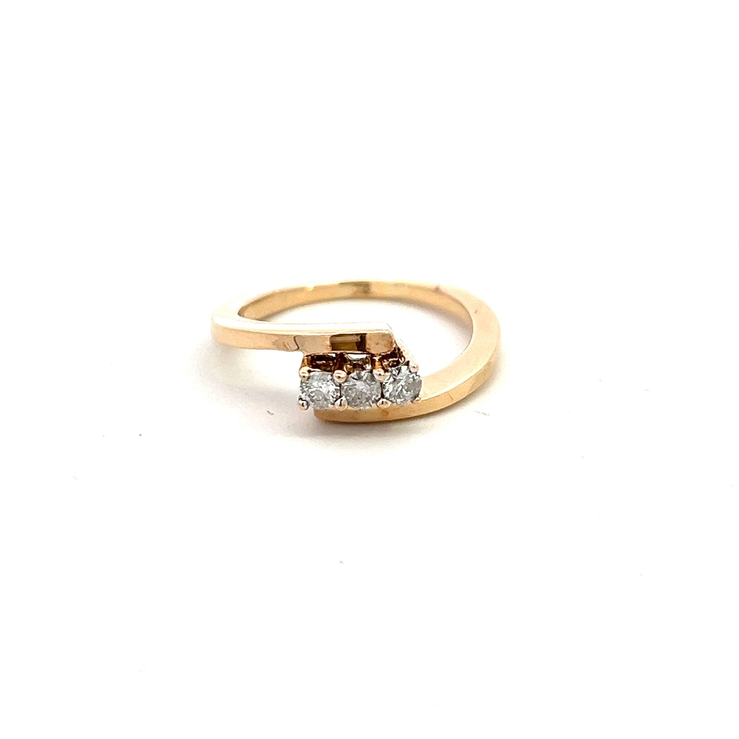 Pre-Owned Three Stone Diamond Crossover Design Ring Size M