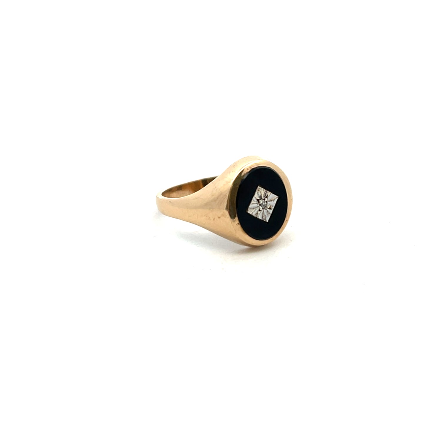Pre-Owned 9ct Gold Oval Black Onyx And Diamond Signet Ring Size R