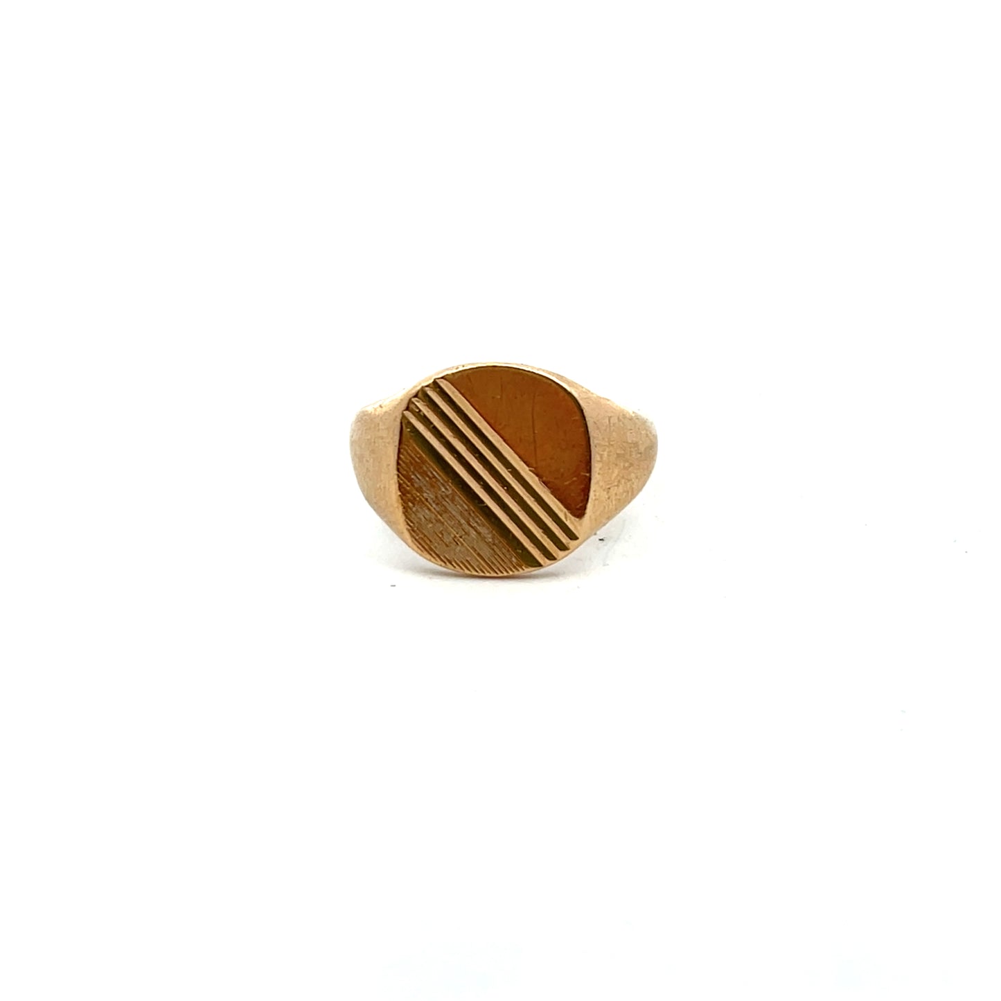 Pre-Owned 9ct Gold Cushion Shaped Signet Ring Size P