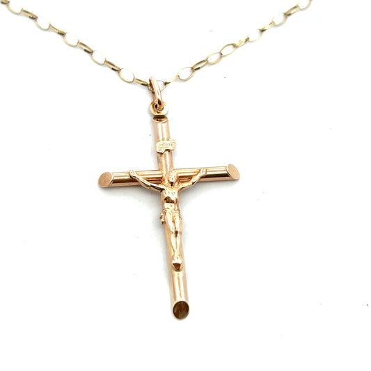 Pre-Owned 9ct Gold Crucifix & 28" Belcher Chain
