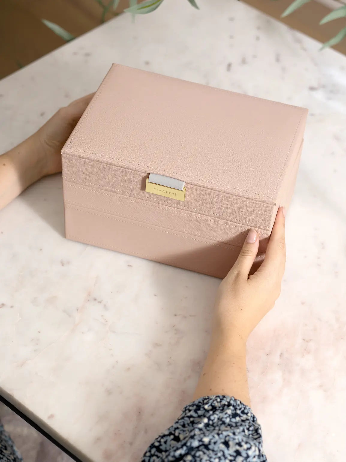 Stackers Classic Blush Champagne Gold Classic Stack of Three Jewellery Box