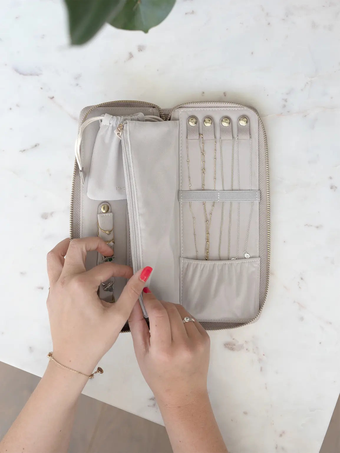 Stackers Taupe Woven Jewellery Roll