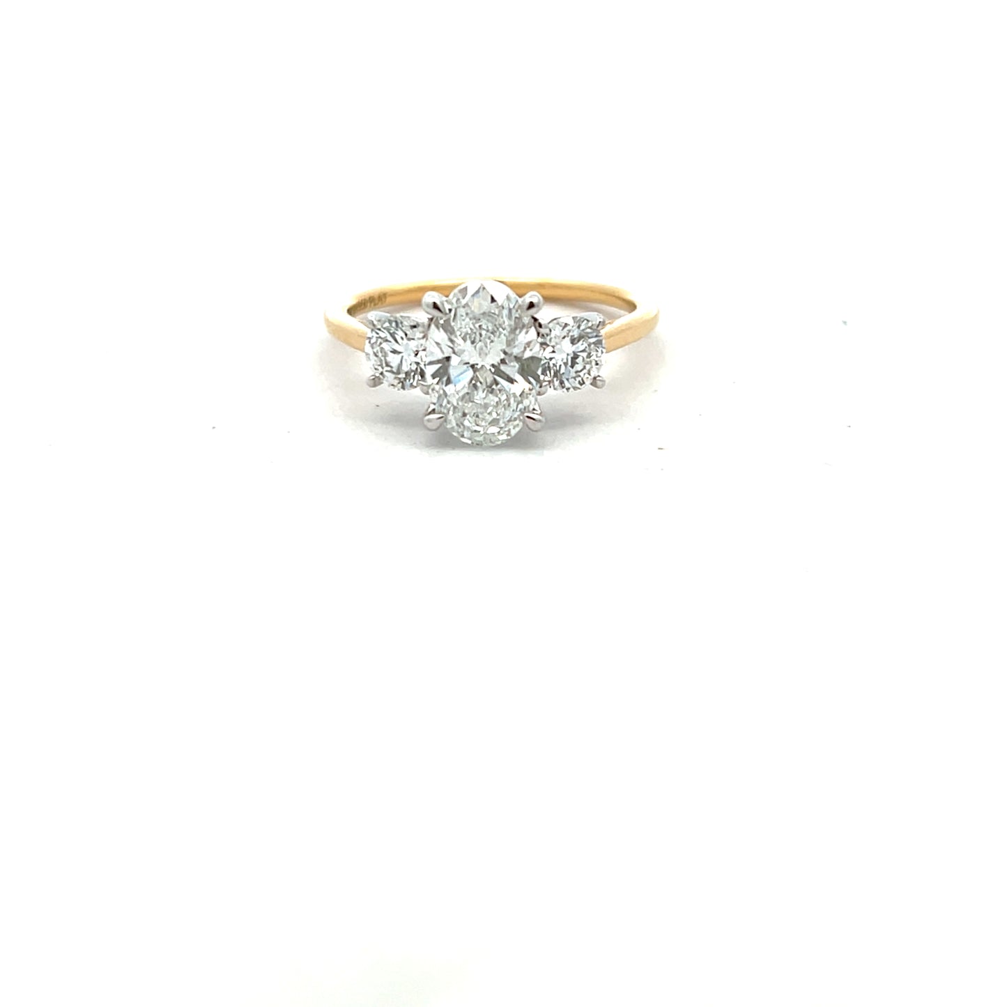 18ct Yellow Gold Laboratory Grown Diamond Oval and Brilliant Cut Three Stone Ring Size O
