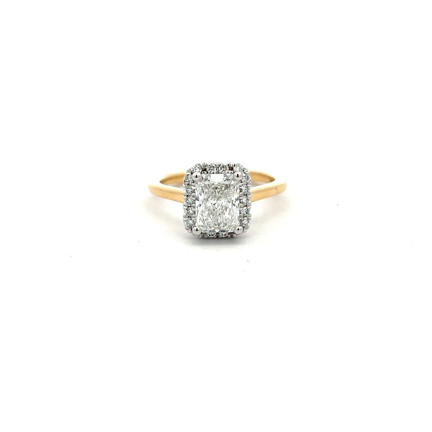 18ct Yellow Gold Laboratory Grown Diamond Radiant and Brilliant Cut Cluster Ring Size M