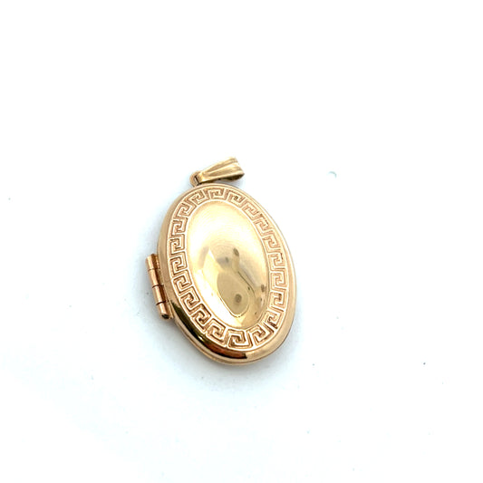 Pre-Owned 9ct Yellow Gold Oval Greek Key Design Locket