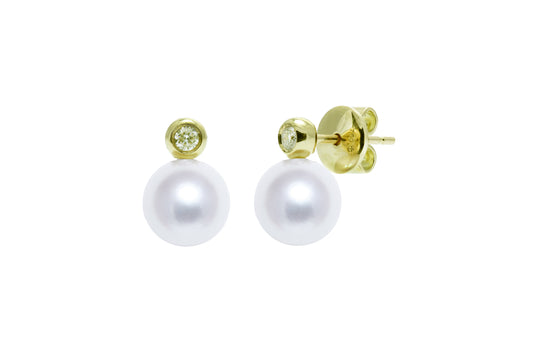 18ct Yellow Gold Freshwater Cultured Pearl 7.5-8mm And Diamond Rubover Stud Earrings