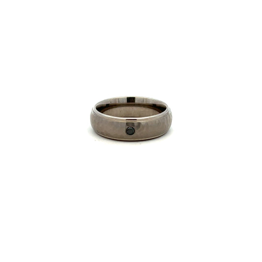 Titanium 0.06ct Black Diamond Hammered Centre Polish Edge Size U