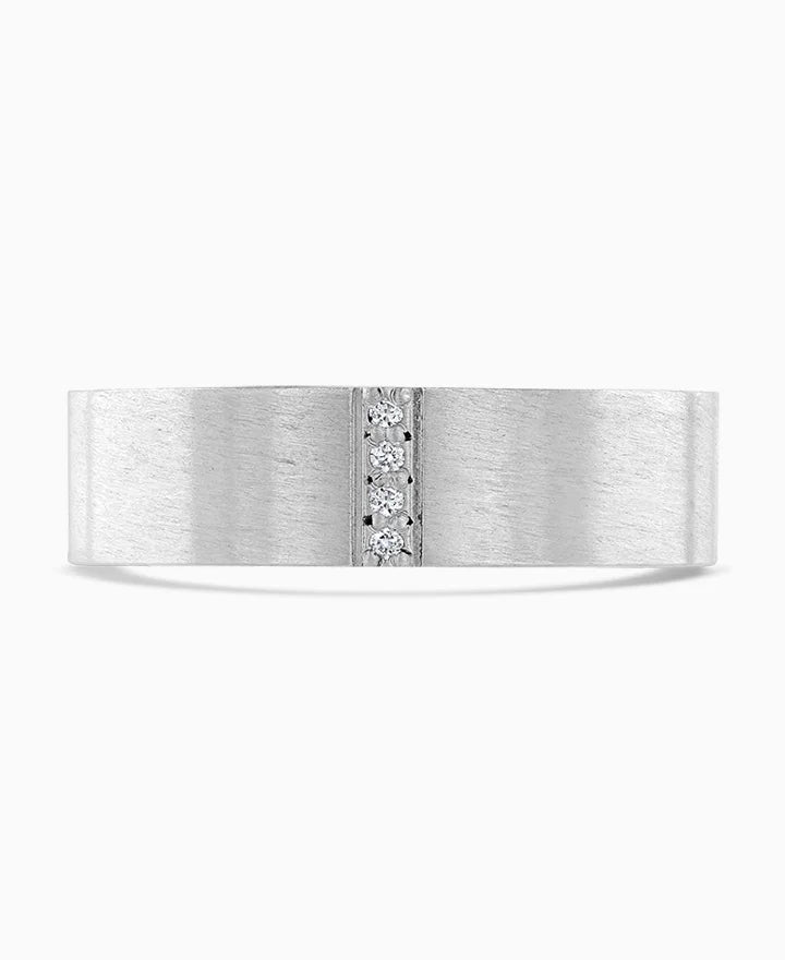 18ct White Gold and Diamond Ring