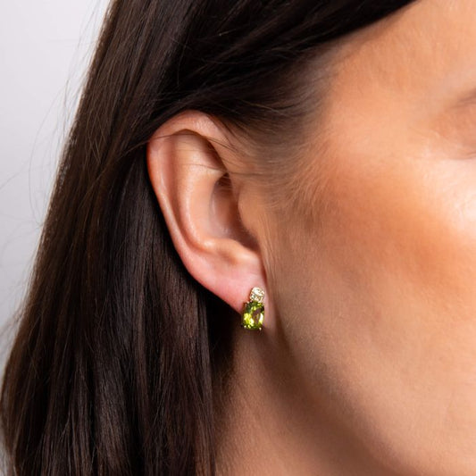 9ct Yellow Gold Facetted Cushion Peridot Cluster Stud Earrings