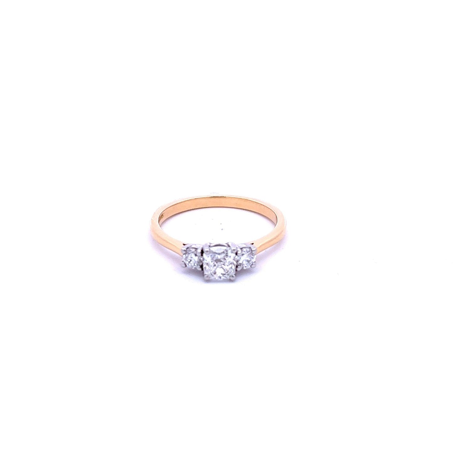 18ct Yellow Gold Cushion Cut Diamond Ring - Judith Hart Jewellers