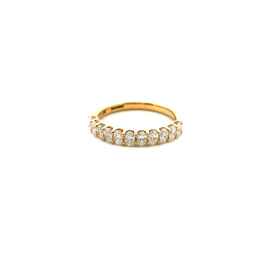 18ct Yellow Gold 11 Oval Laboratory Grown Diamond Ring Size M