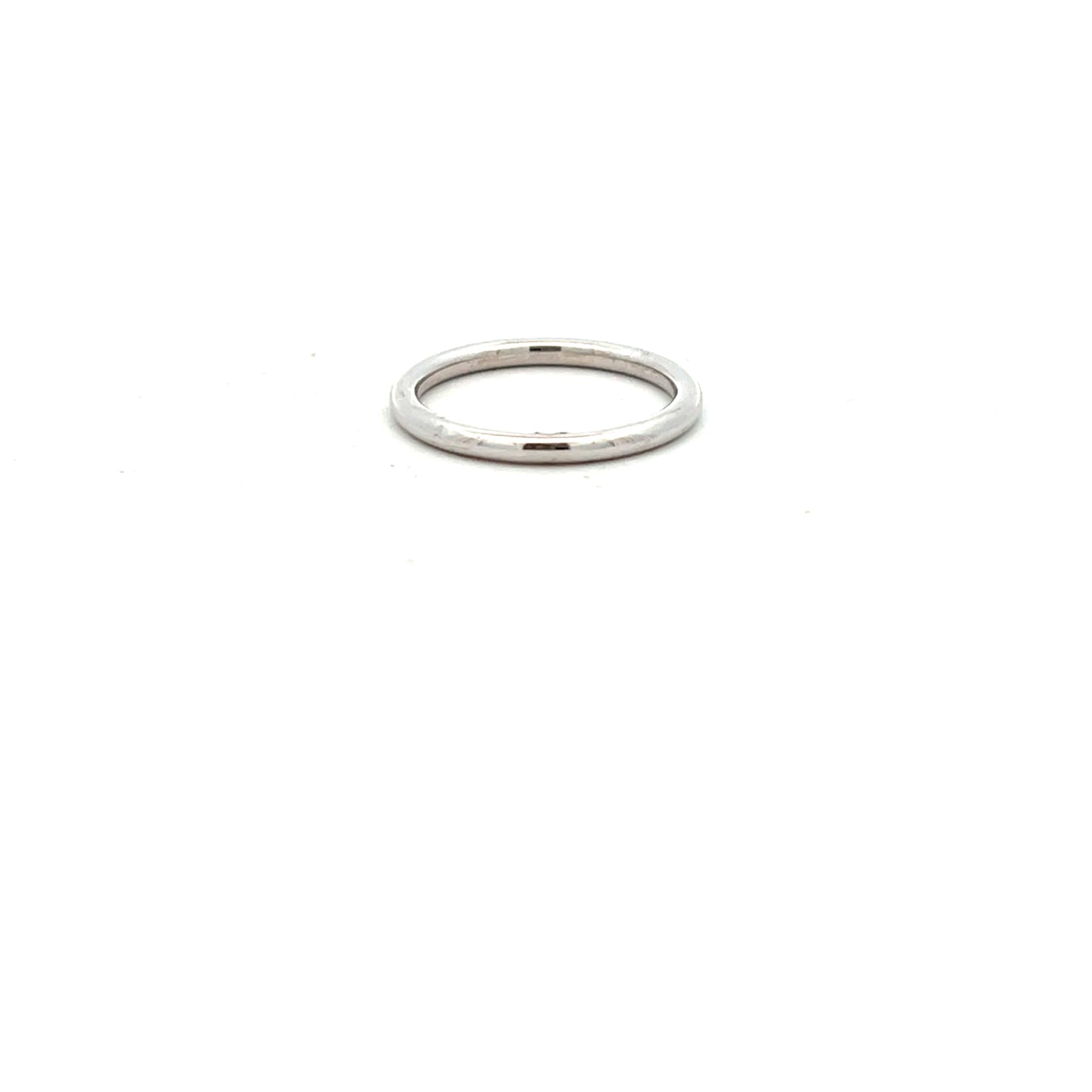 18ct White Gold Narrow Round Wire Ring Size M