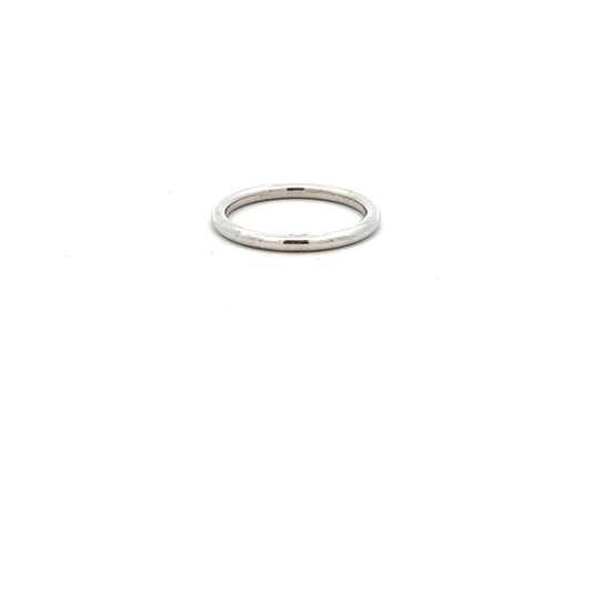 18ct White Gold Narrow Round Wire Ring Size M