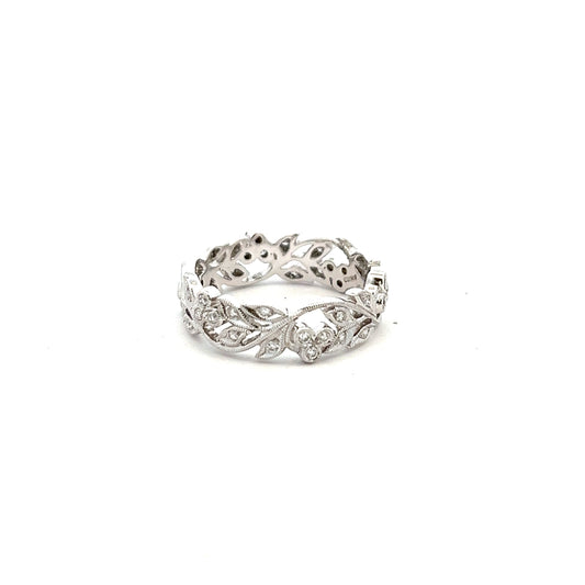 18ct White Gold Diamond Floral Ring Size N