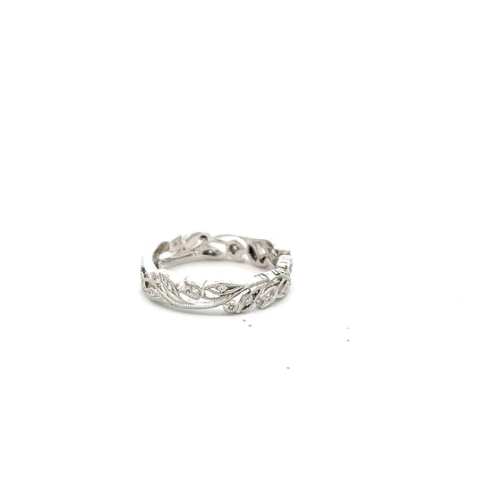 18ct White Gold Slim Leaf Design Diamond Ring