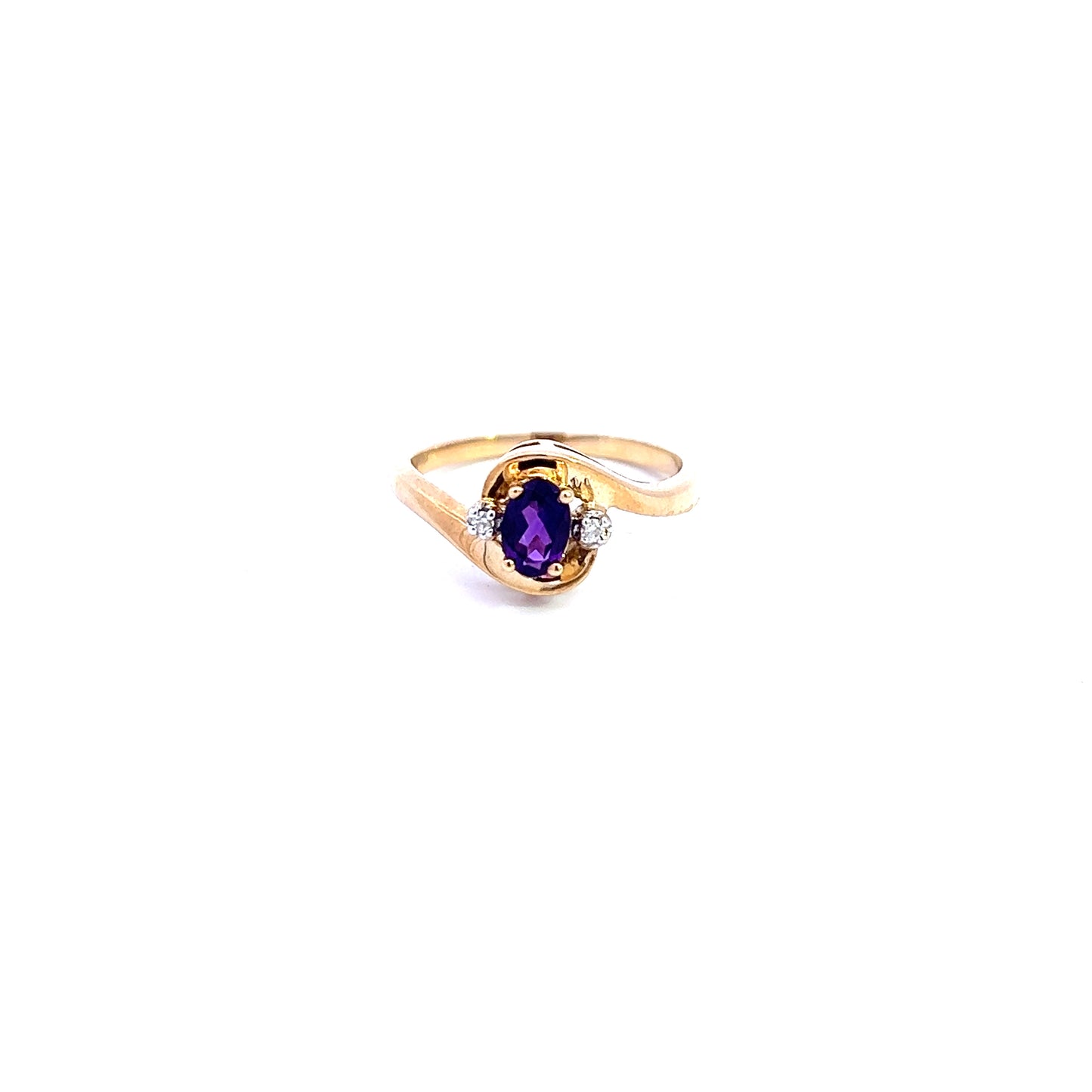 9ct Yellow Gold Amethyst and Diamond Ring Size N