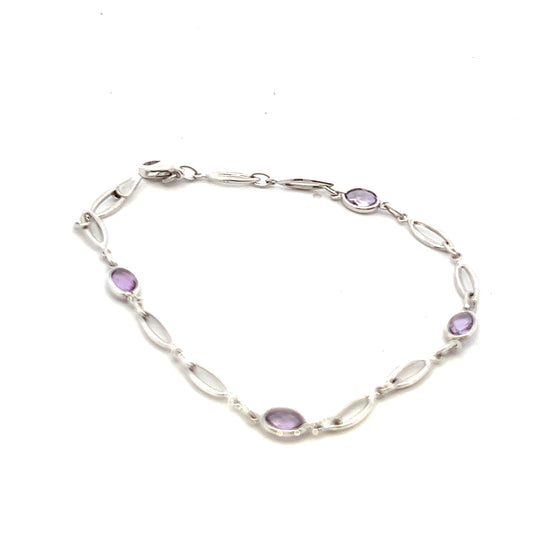 9ct White Gold Oval Amethyst Bracelet