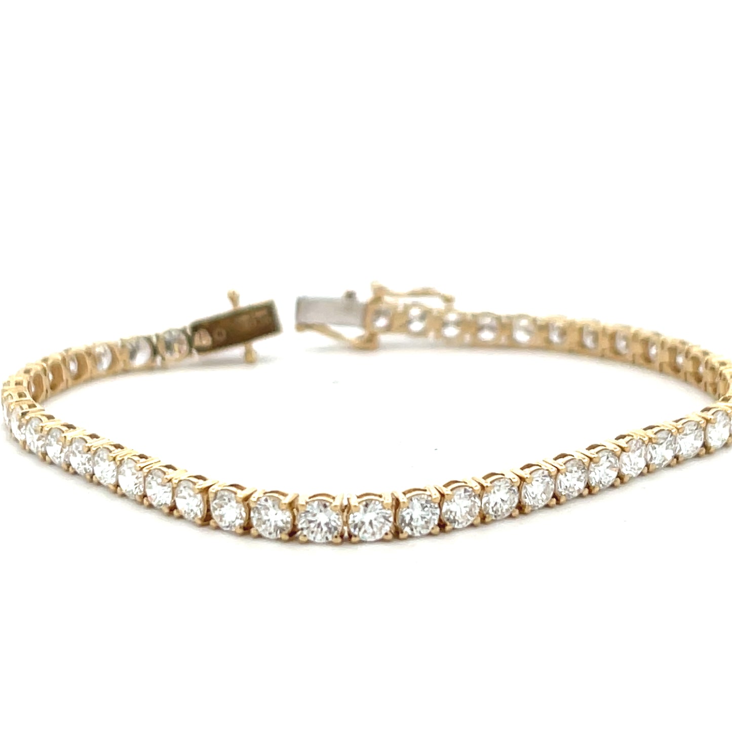 9ct Yellow Gold 8ct Laboratory Grown Diamond Brilliant Cut Bracelet