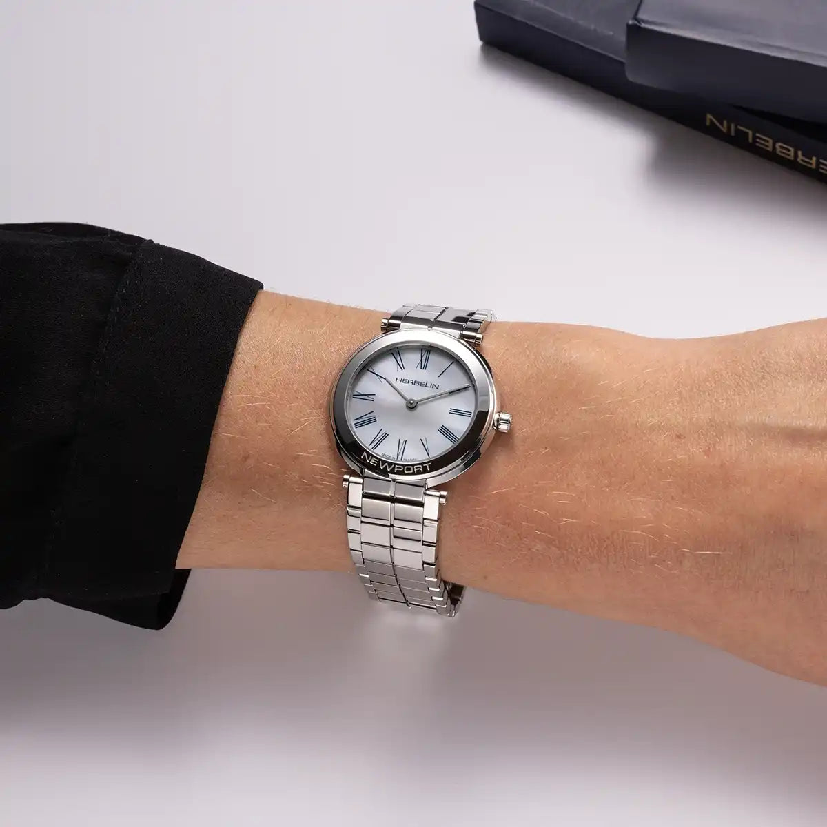 Herbelin Newport Slim Quartz Round Mother of Pearl Dial Stainless Steel Watch 16922B09