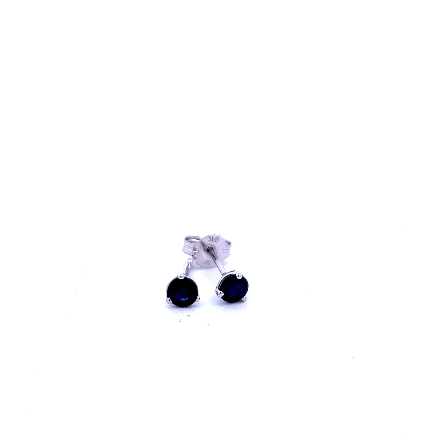 9ct White Gold Sapphire 4mm 3 Claw Stud Earrings