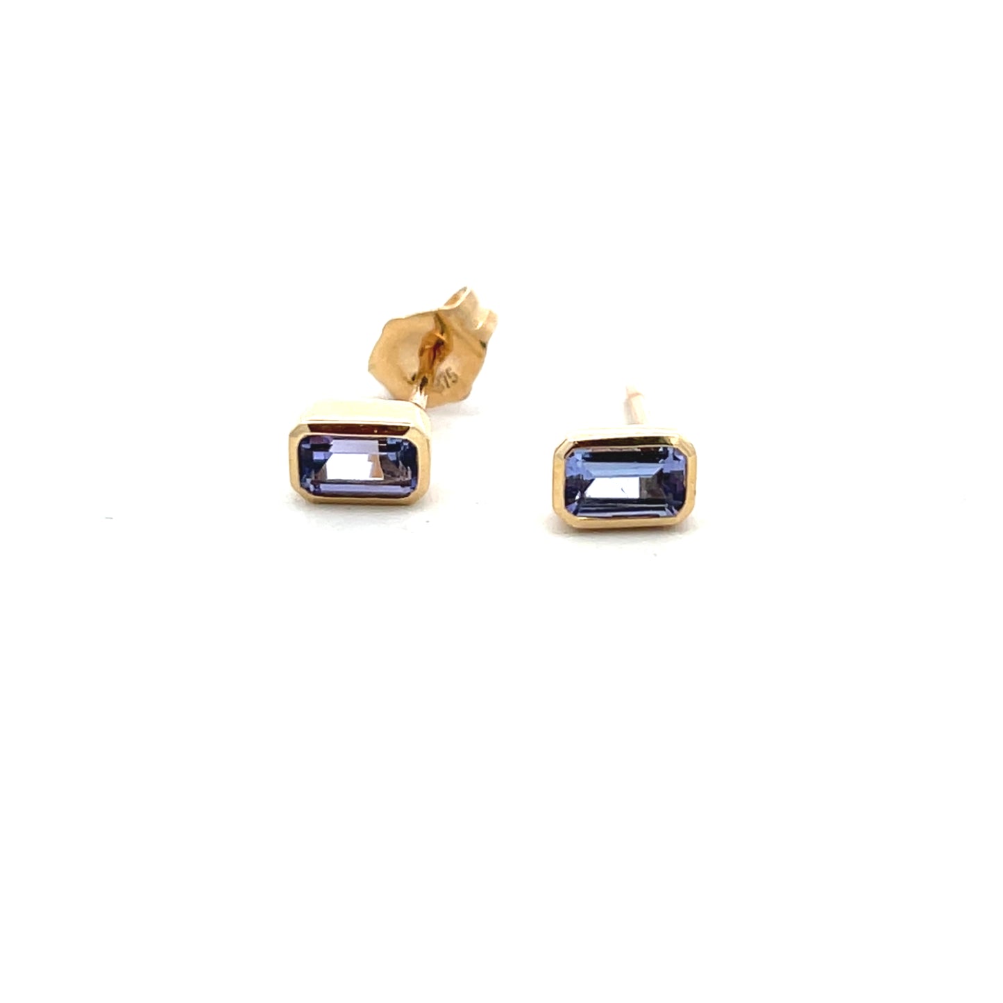 9ct Yellow Gold Rectangular Tanzanite Stud Earrings