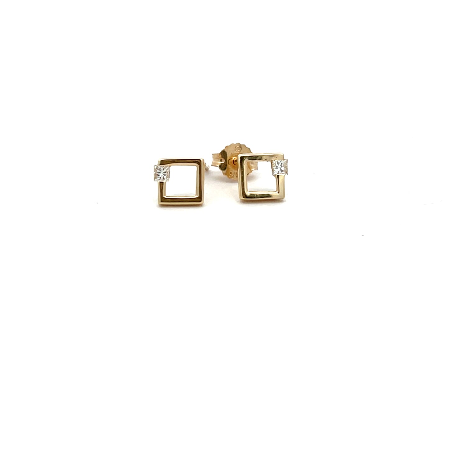 9ct Yellow Gold 0.10ct Princess Cut Diamond Stud Earrings