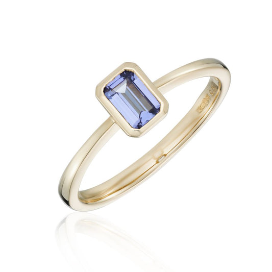 9ct Yellow Gold Single Tanzanite Rubover Ring