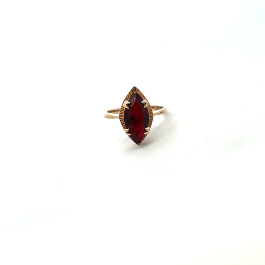 Pre-Owned Marquise Cut Red Crystal Ring Size M