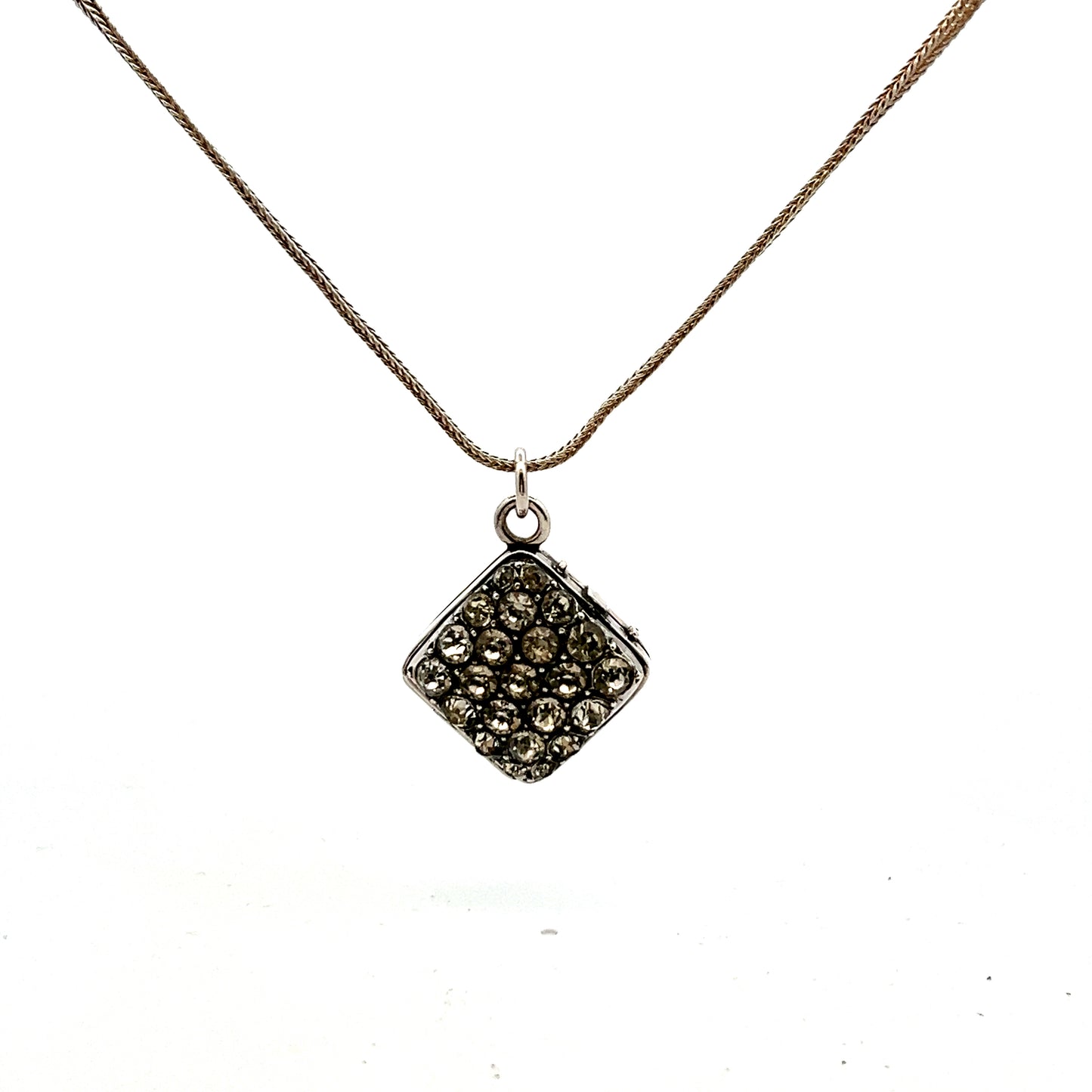 Pre-Owned Crystal Locket with 18" Chain