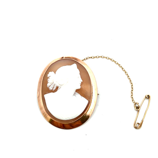 Pre-Owned Oval Cameo Brooch with Right Facing Female