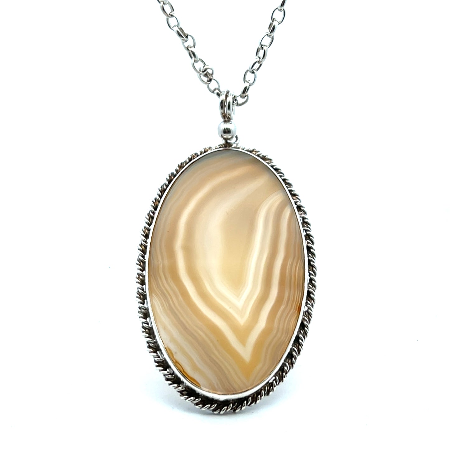 Pre-Owned Banded Agate Large Pendant and Chain