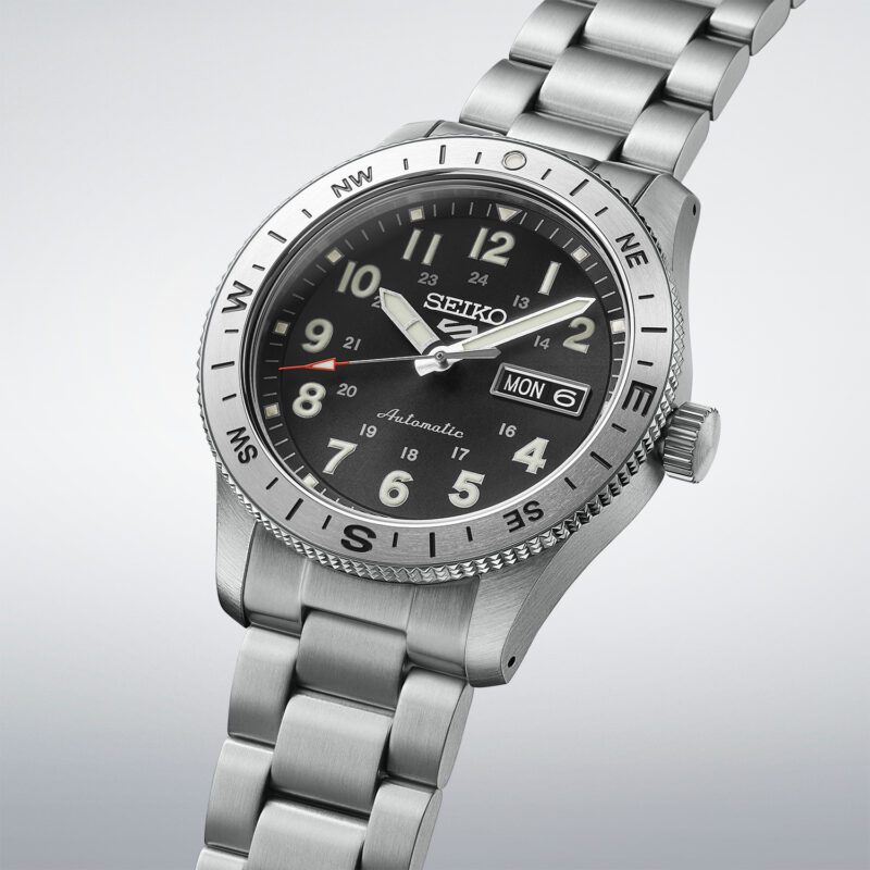 Seiko 5 Sports Automatic Field Watch In Camo Black HBD006K1