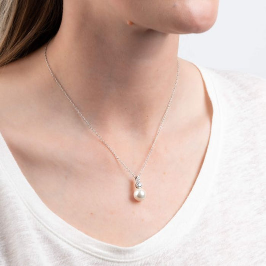 Diamonfire Sterling Silver Imitation Pearl and Bezel Cubic Zirconia Necklace