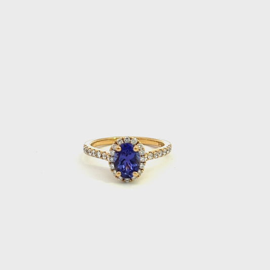 18ct Yellow Gold Tanzanite and Diamond Cluster Ring with Diamond Shoulders
